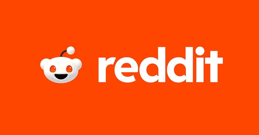 Reddit’s 2023 character and wordmark presentation — Pentagram.